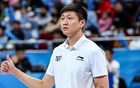 首秀！带领8名CBA弃将，险些掀翻三冠王，球迷：取代郭士强当国帅