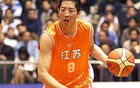 CBA含金量最高的五位MVP！一人扛起一支球队，每一座奖杯都实至名归，榜首毫无争议