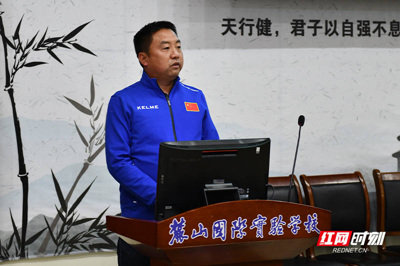 女篮直播在哪(中国女篮世界腾讯直播)